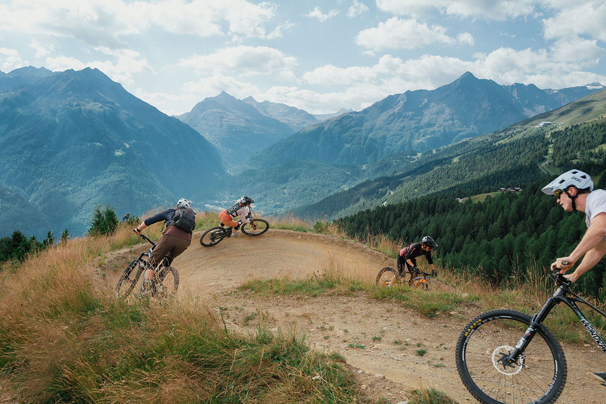 Biking in Soelden